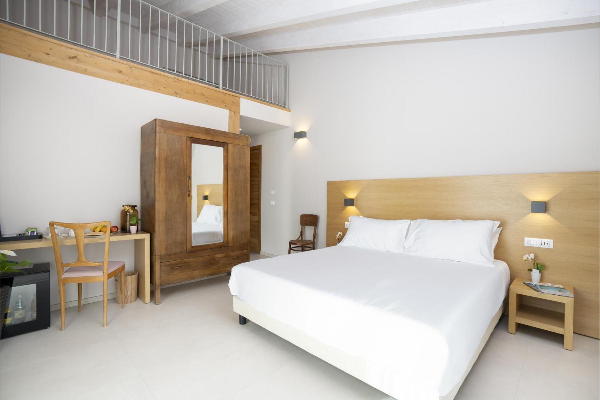 Ros'E Mari Green Home Hotel Oristano Kültér fotó