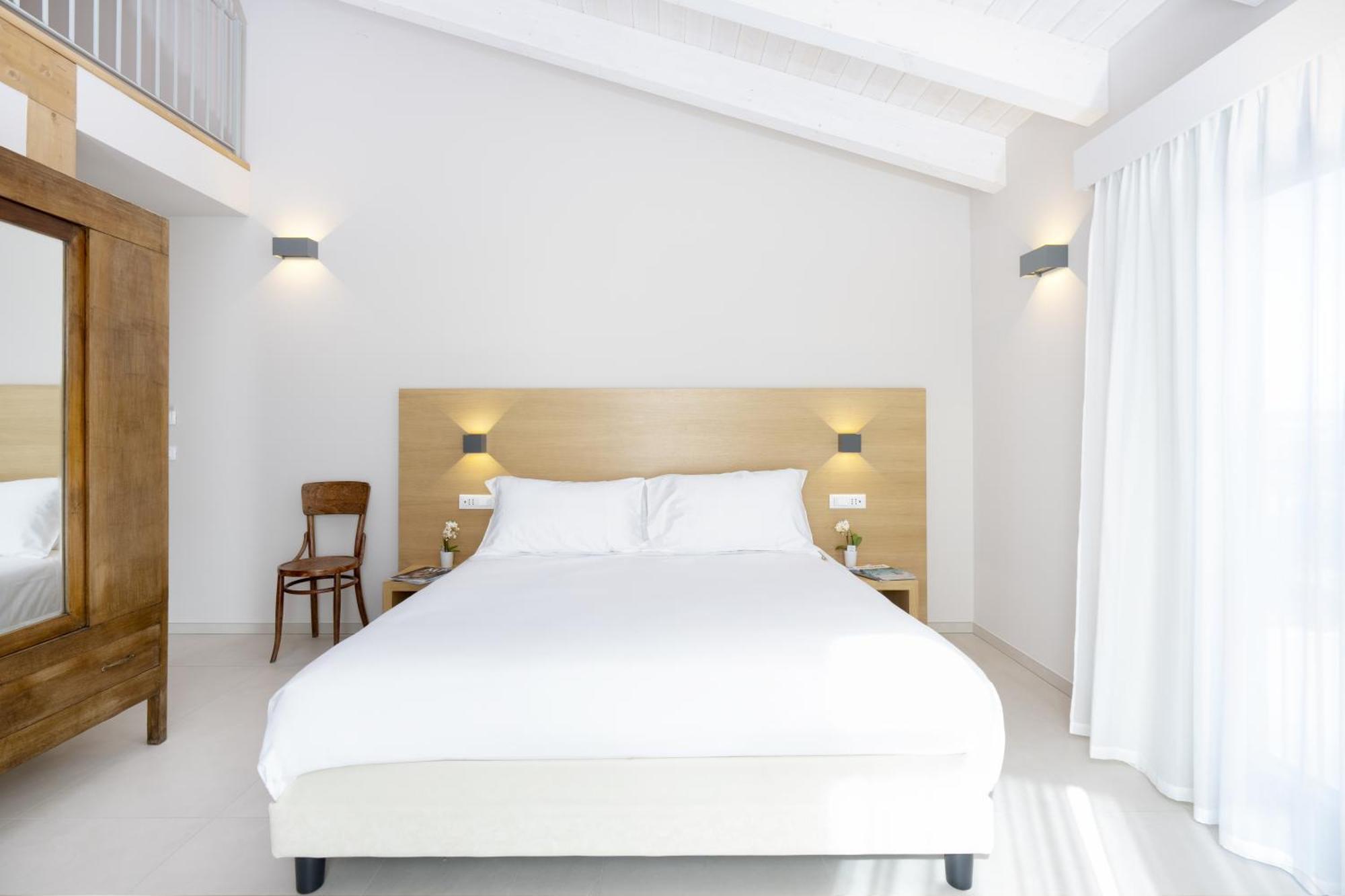 Ros'E Mari Green Home Hotel Oristano Kültér fotó