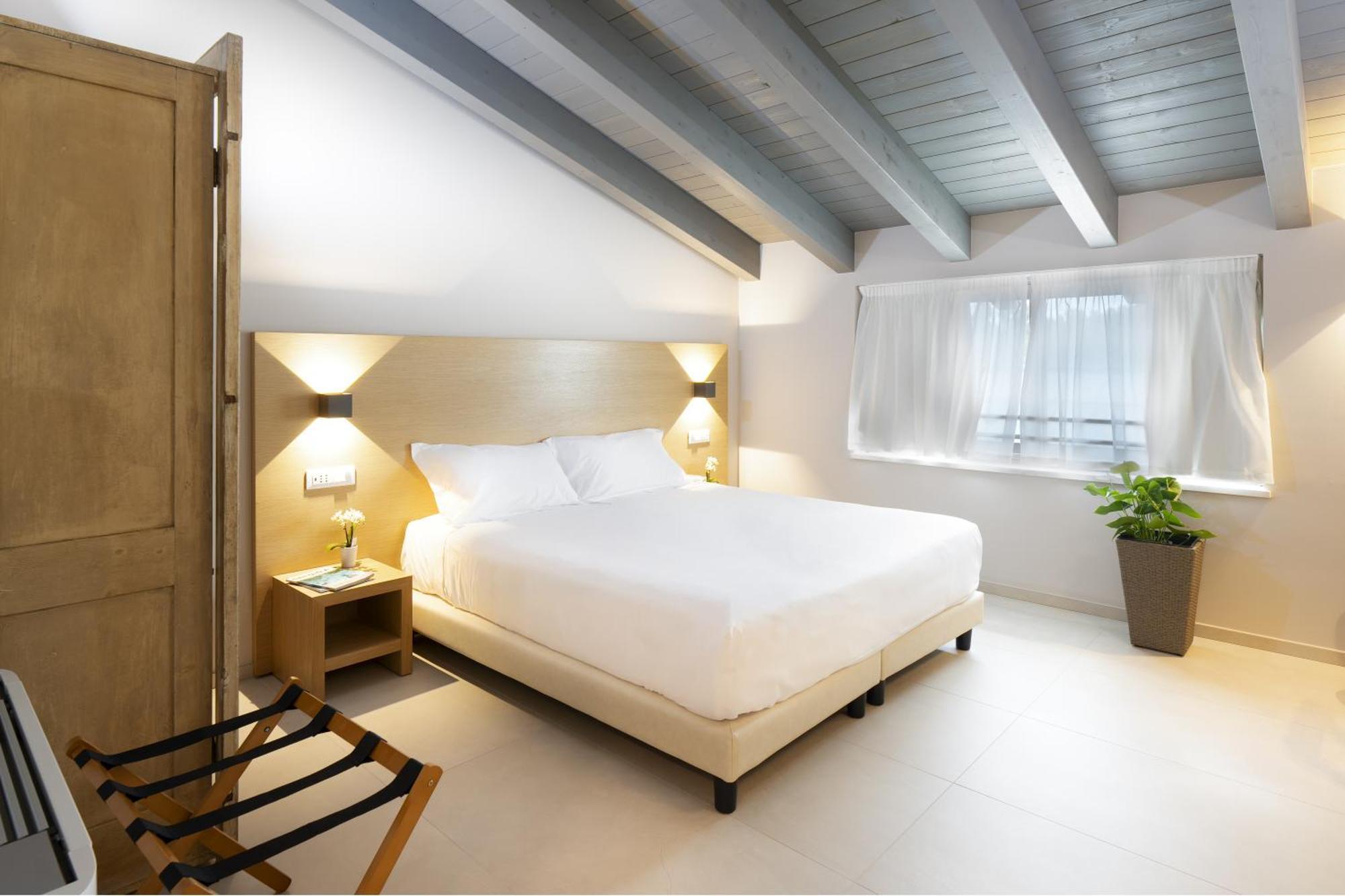 Ros'E Mari Green Home Hotel Oristano Kültér fotó