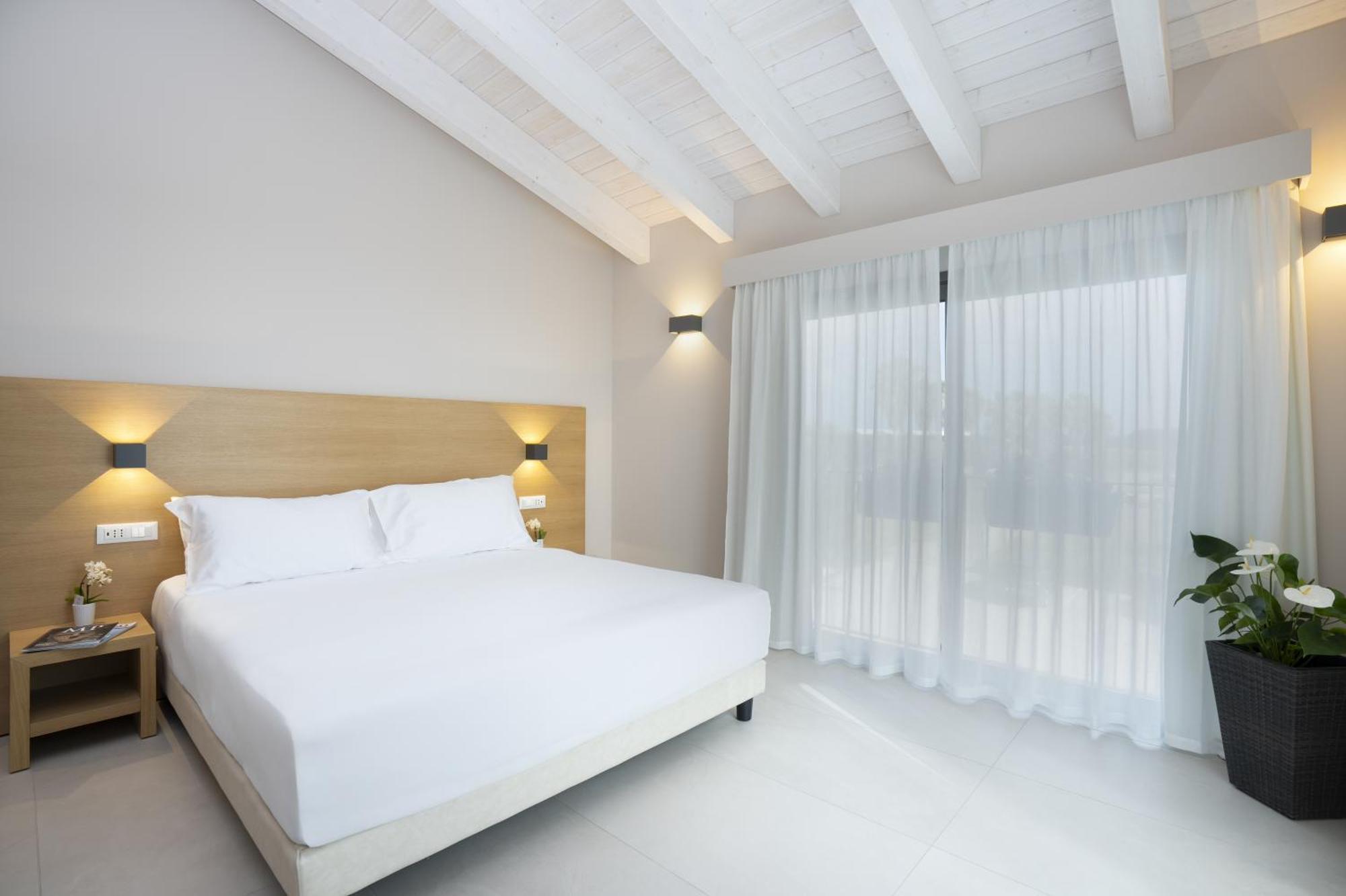 Ros'E Mari Green Home Hotel Oristano Kültér fotó